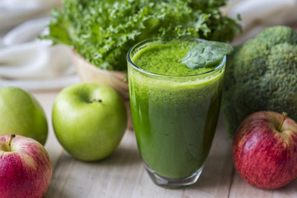 How to Juice the Healthy Way, Plus 4 Major Benefits