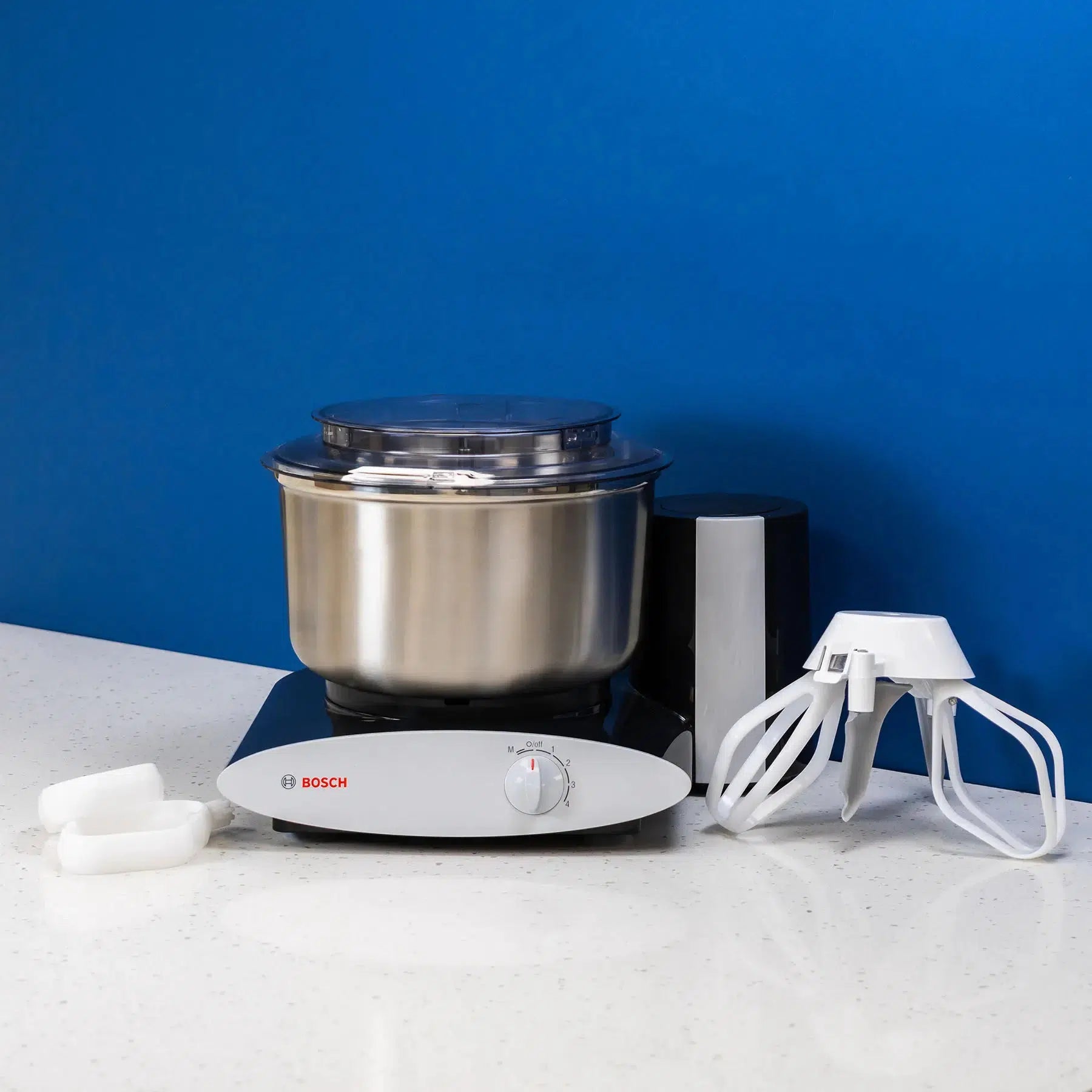 Bosch Universal Plus Mixer Baker s Pack Bundle Black Extreme